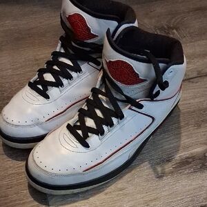 Jordan 2s